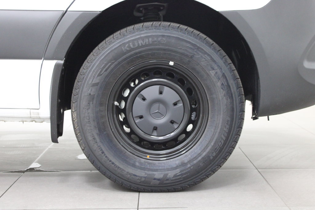 New 2025 Mercedes-Benz Sprinter 2500 image 8