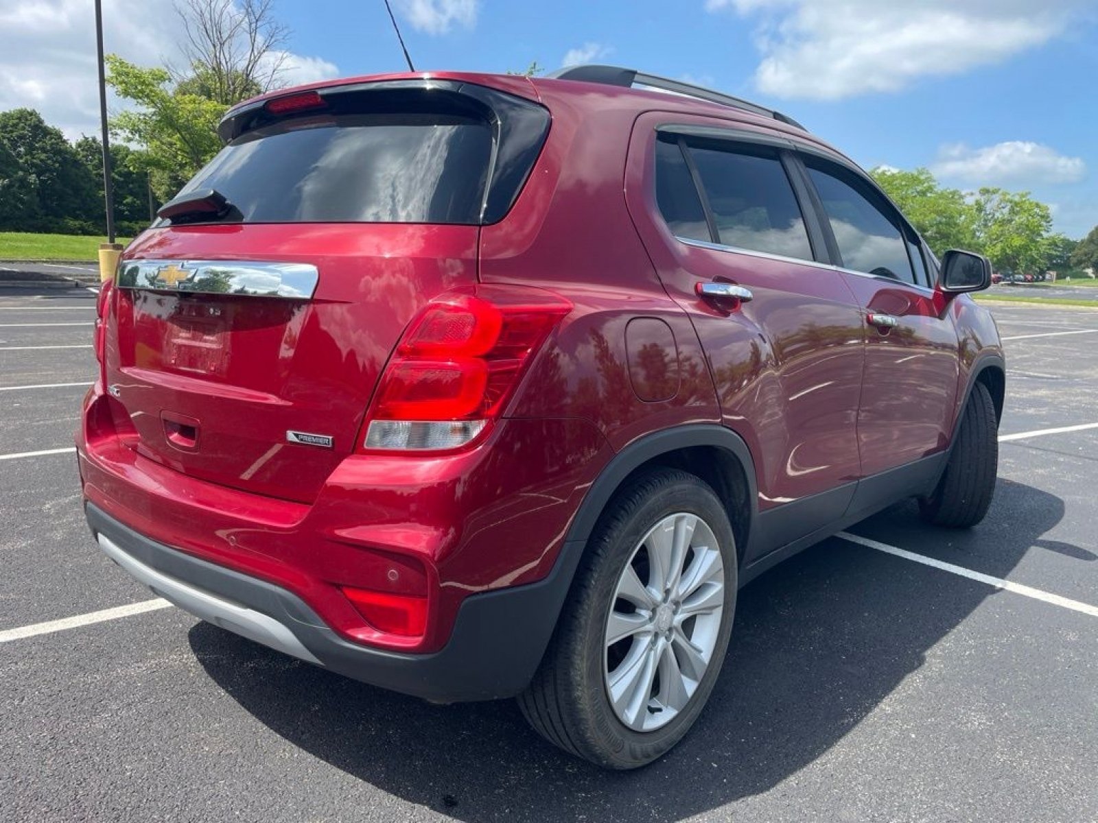 Used 2018 Chevrolet Trax Premier FWD image 5