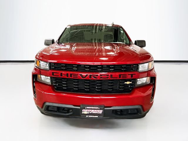 Used 2019 Chevrolet Silverado 1500 Custom w/ Custom Value Package AWD/4WD image 4