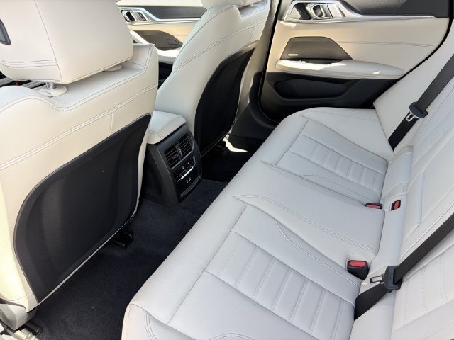 New 2026 BMW M440i w/ Premium Package RWD image 17