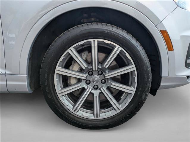 Used 2018 Audi Q7 3.0T Prestige w/ Prestige Package AWD/4WD image 22