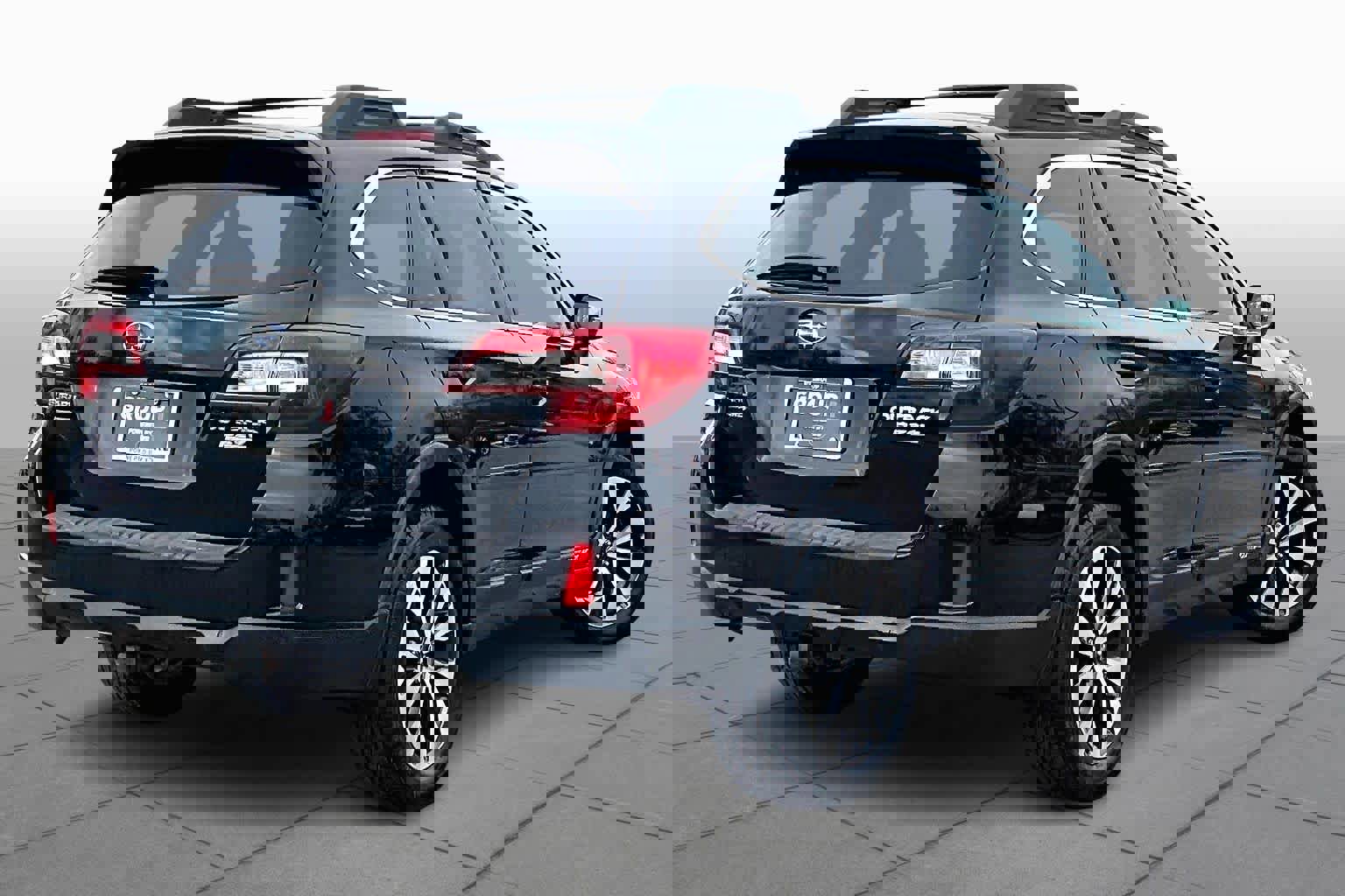 Used 2015 Subaru Outback 2.5i Limited image 13