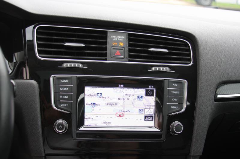 Used 2015 Volkswagen Golf TDI SEL FWD image 34