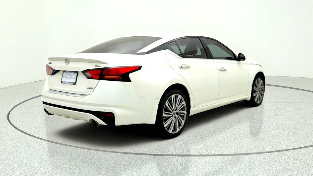 Used 2023 Nissan Altima 2.5 SL AWD/4WD image 5