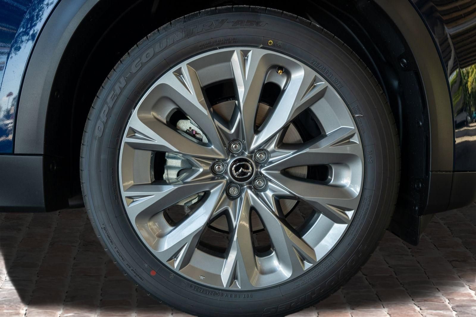 New 2026 MAZDA CX-90 3.3 Turbo w/ Preferred Package AWD/4WD image 40