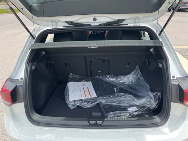 New 2025 Volkswagen GTI SE image 29