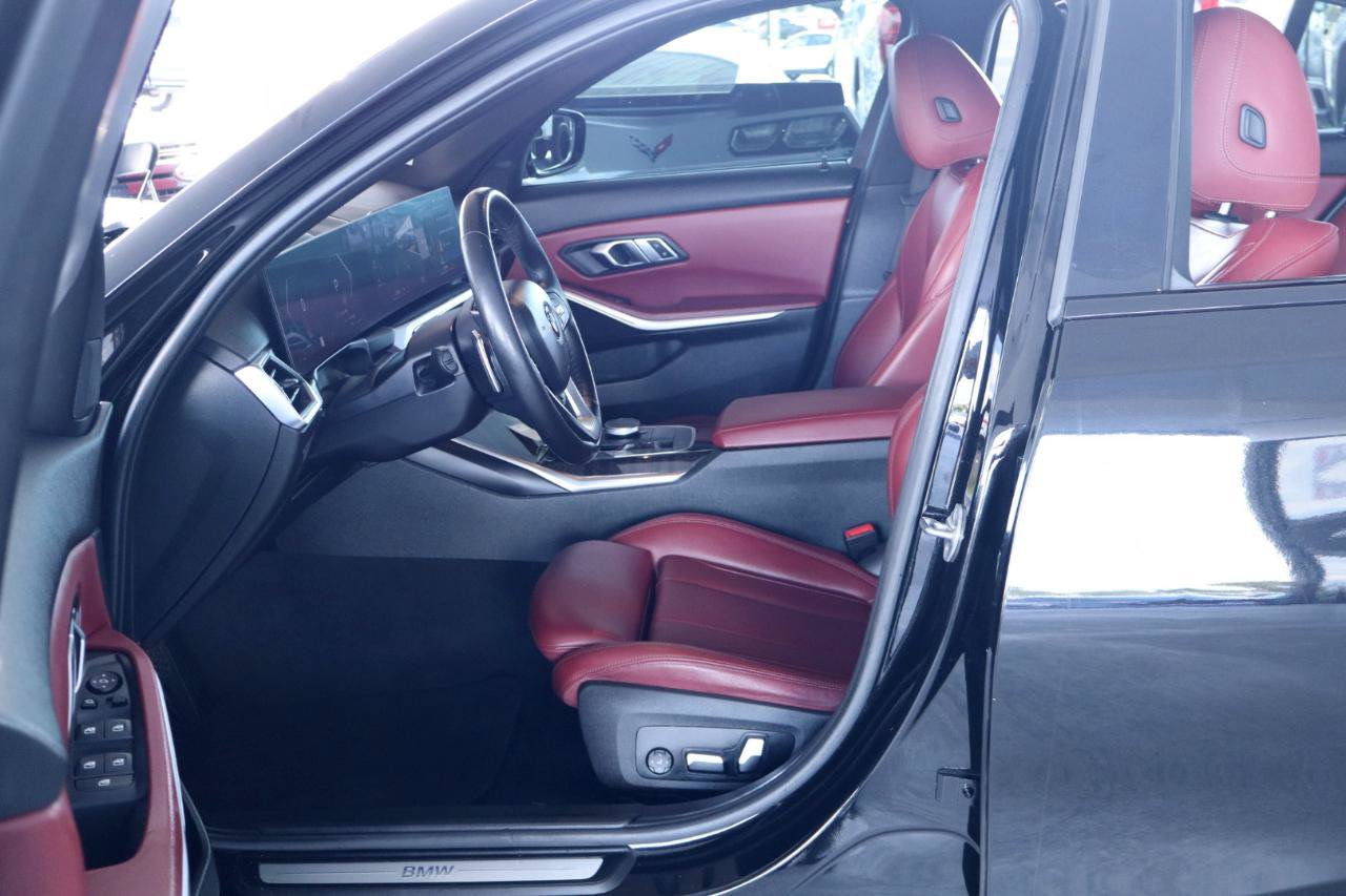 Used 2023 BMW 330i Sedan w/ Premium Package RWD image 15