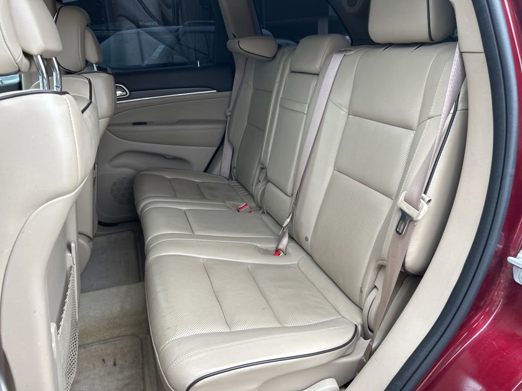 Used 2017 Jeep Grand Cherokee Overland AWD/4WD image 23