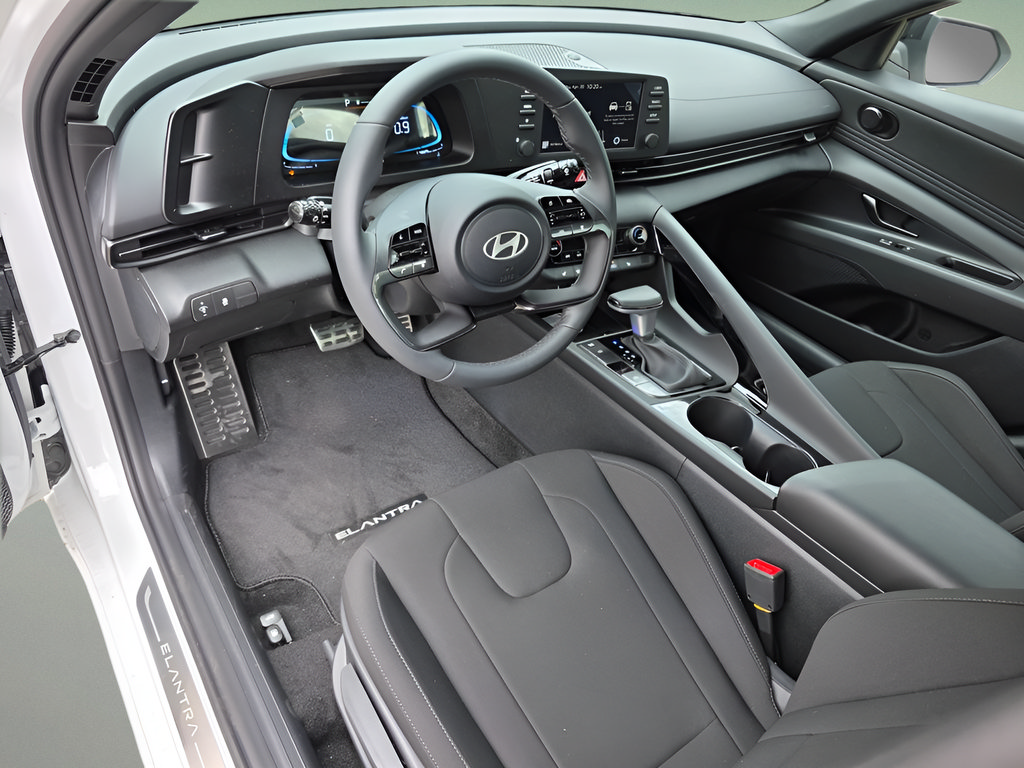 New 2026 Hyundai Elantra SEL Sport Premium FWD image 14