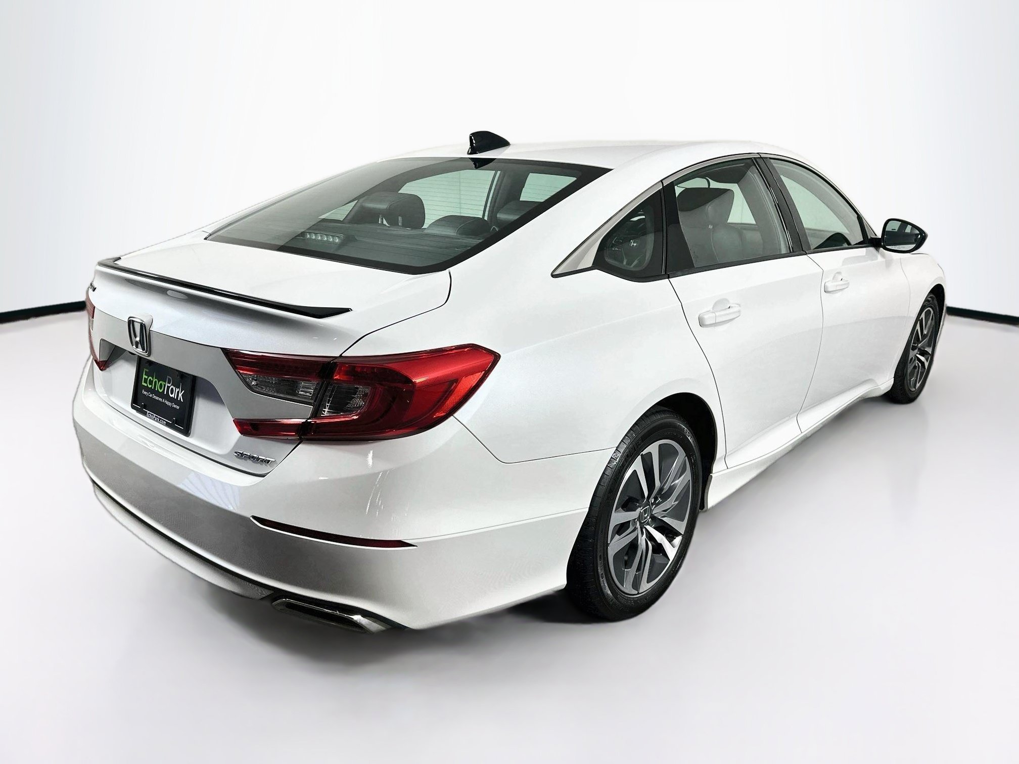 Used 2022 Honda Accord Sport image 9