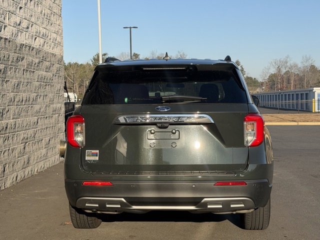 Used 2024 Ford Explorer XLT w/ Equipment Group 202A image 4