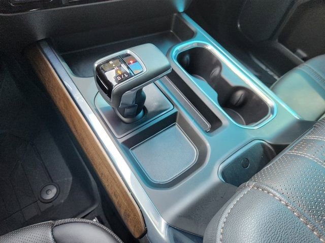 Used 2025 Chevrolet Silverado 1500 High Country w/ High Country Premium Package image 23