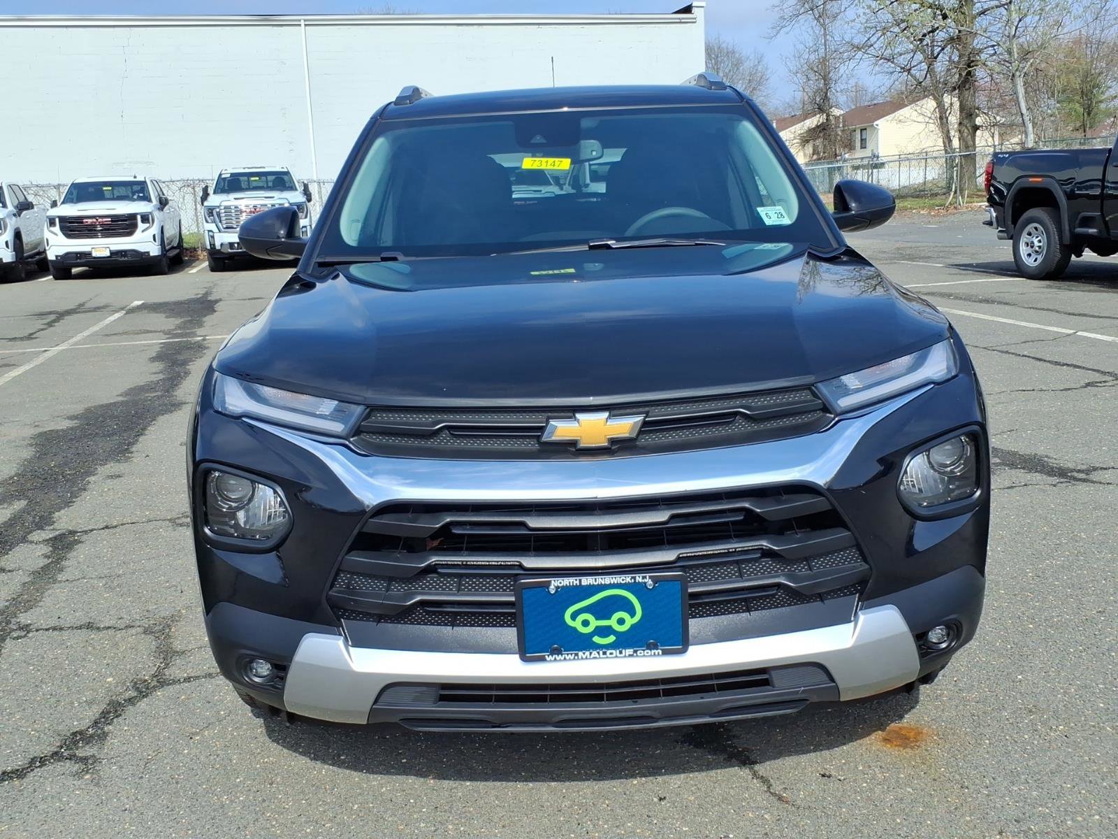 Certified 2023 Chevrolet TrailBlazer LT w/ Convenience Package FWD image 2