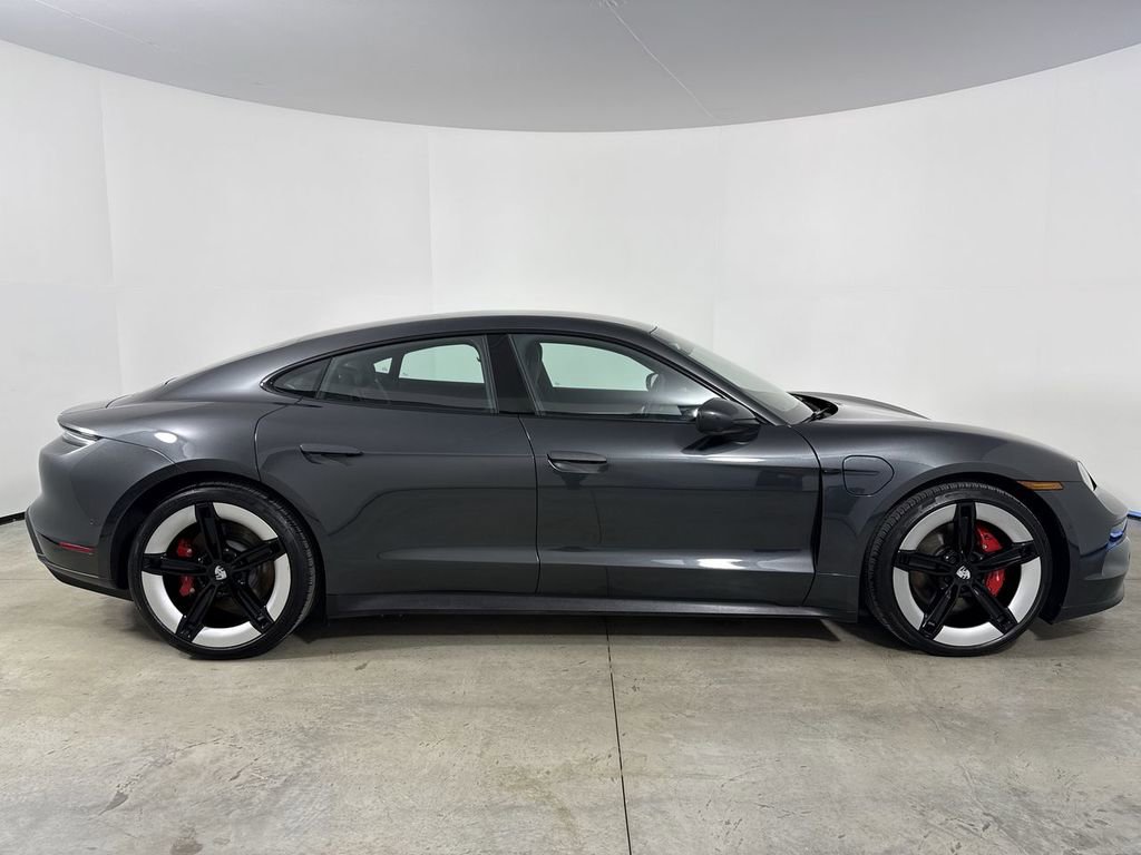 Certified 2025 Porsche Taycan 4S image 8