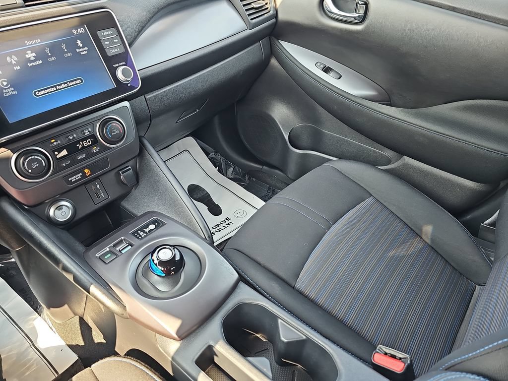 Used 2025 Nissan Leaf S FWD image 24