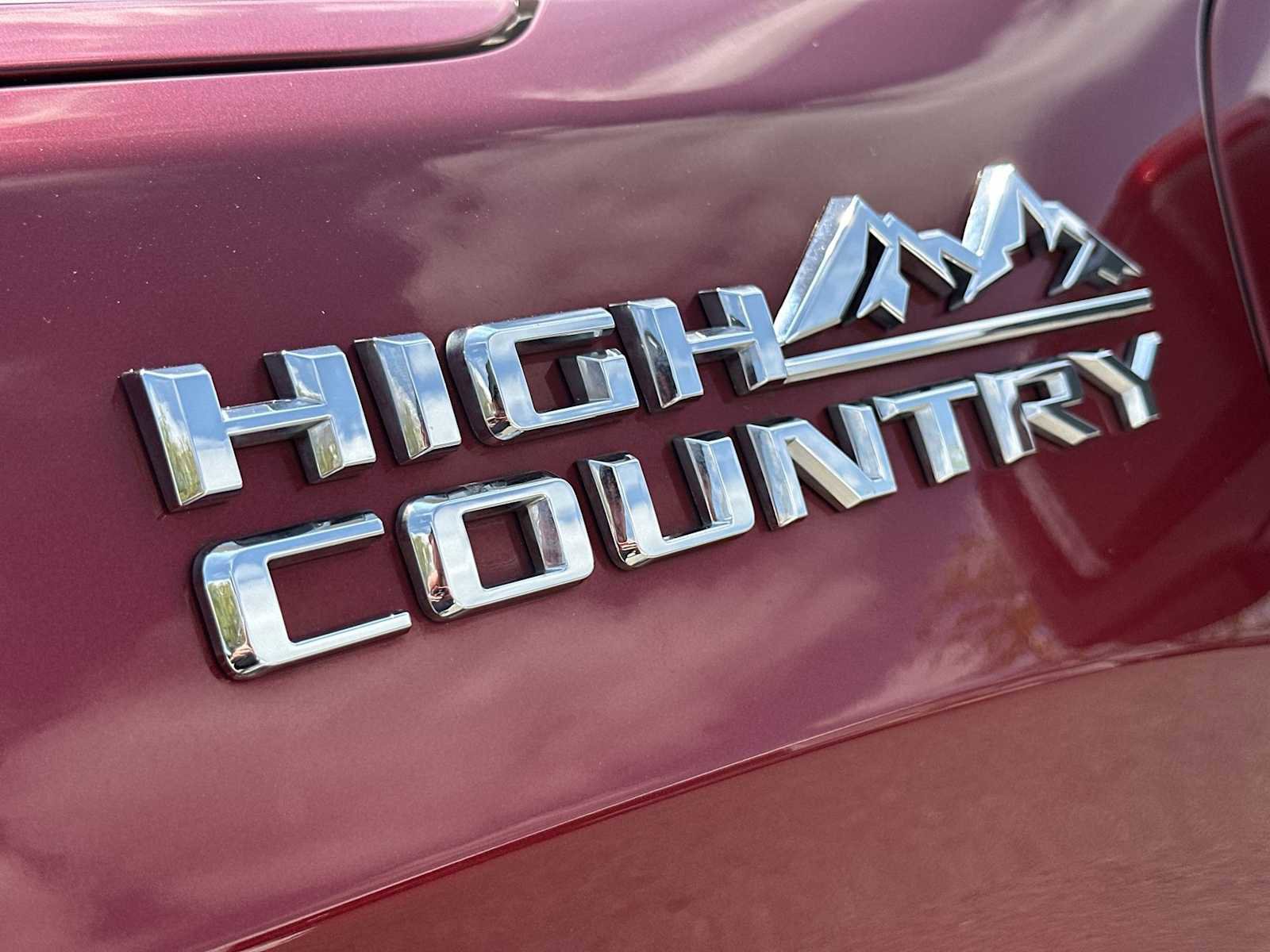 Used 2019 Chevrolet Silverado 1500 High Country w/ Z71 Off-Road Package image 11