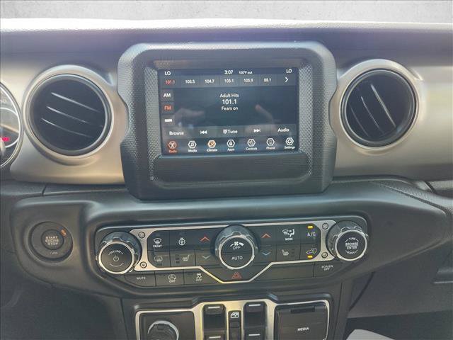 Used 2020 Jeep Gladiator Sport w/ Quick Order Package 23S AWD/4WD image 18