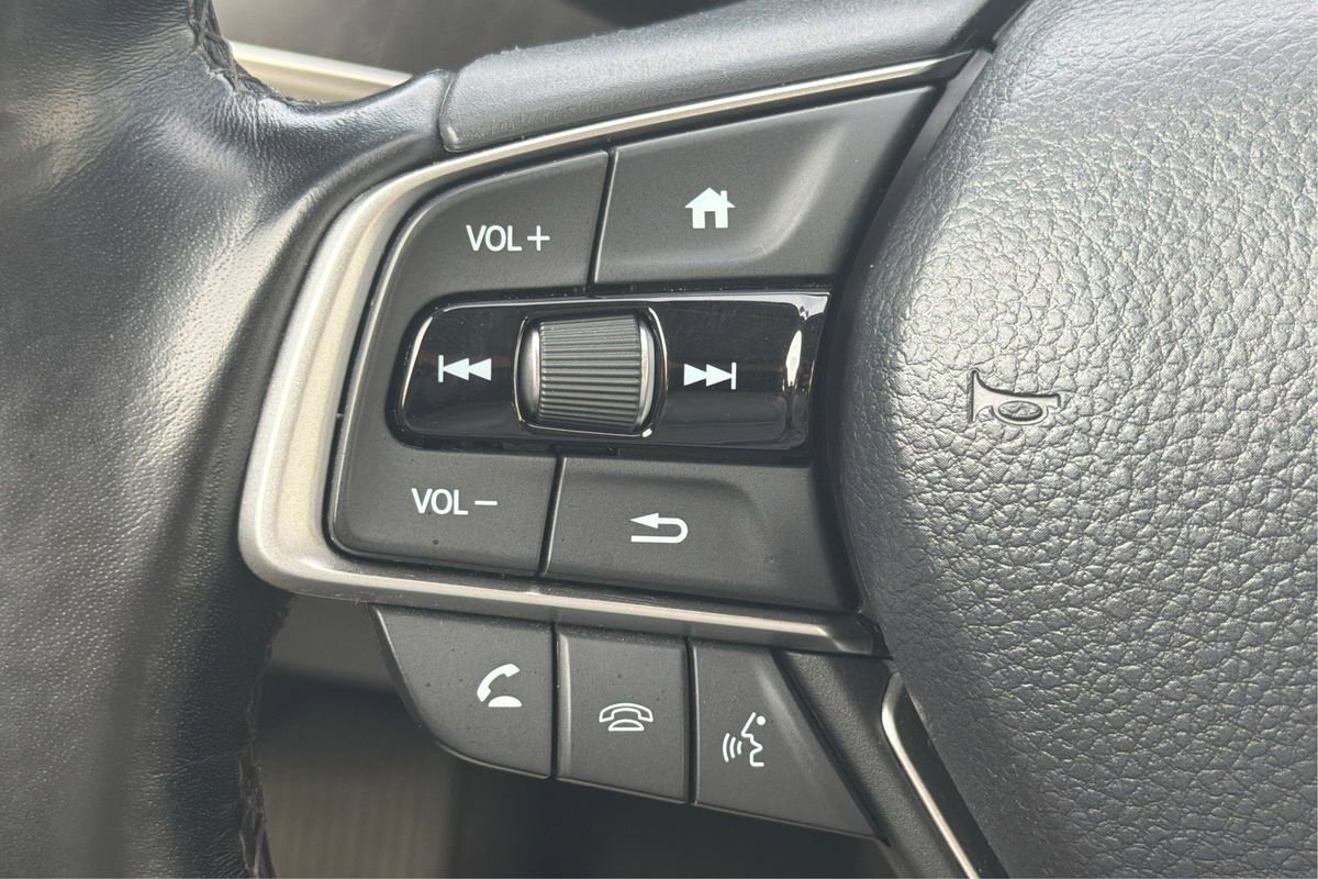 Used 2021 Honda Accord EX-L image 34