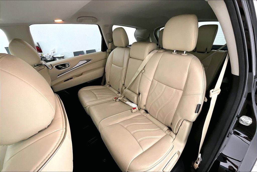 Used 2020 INFINITI QX60 Luxe w/ Essential Package image 34