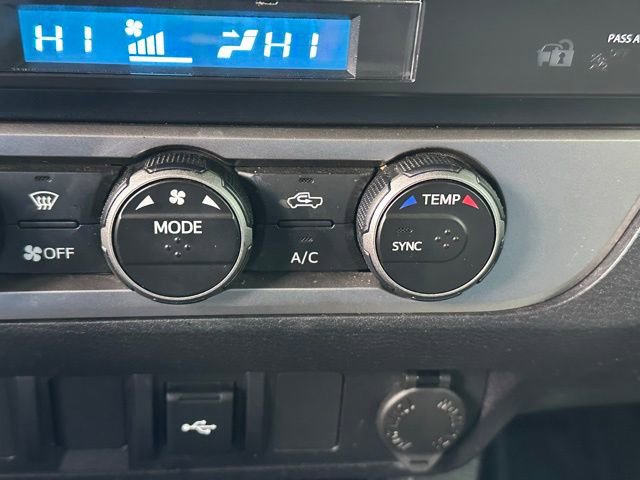 Used 2023 Toyota Tacoma SR AWD/4WD image 34