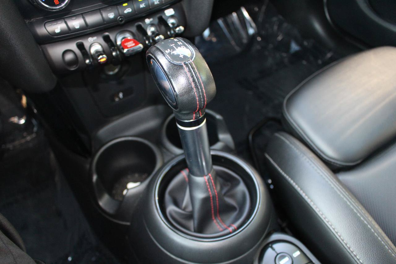 Used 2019 MINI Cooper S w/ Storage Package FWD image 25