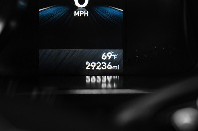 Used 2021 Hyundai Elantra SE w/ Cargo Package image 18