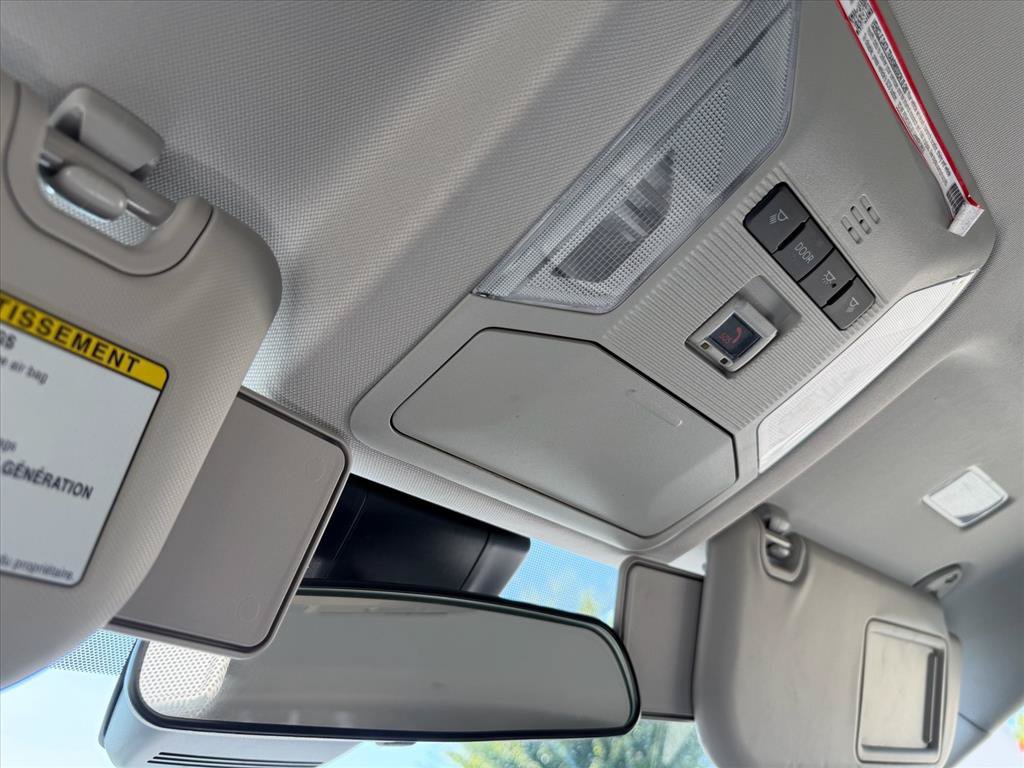 Certified 2025 Toyota RAV4 XLE AWD/4WD image 25