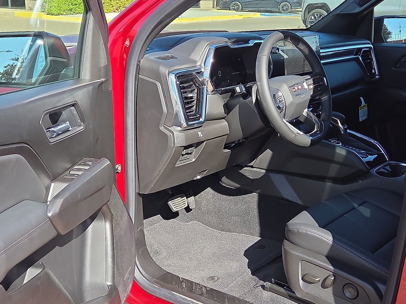 New 2026 GMC Canyon Elevation w/ Convenience Package image 10