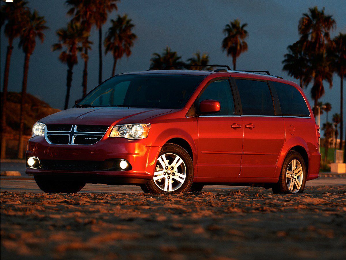 Used 2018 Dodge Grand Caravan SE