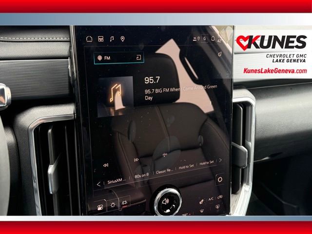 New 2026 GMC Acadia Elevation image 33