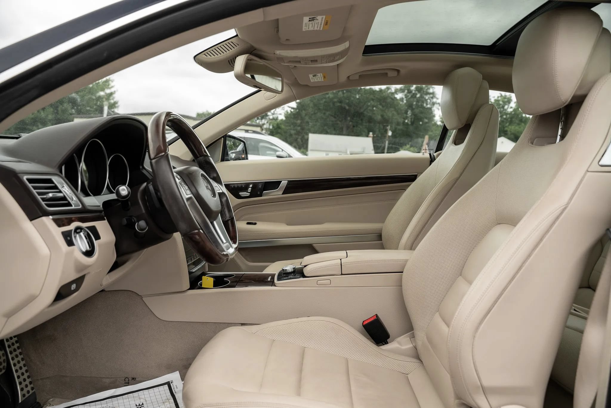 Used 2015 Mercedes-Benz E 400 Coupe w/ Premium 1 Package image 7