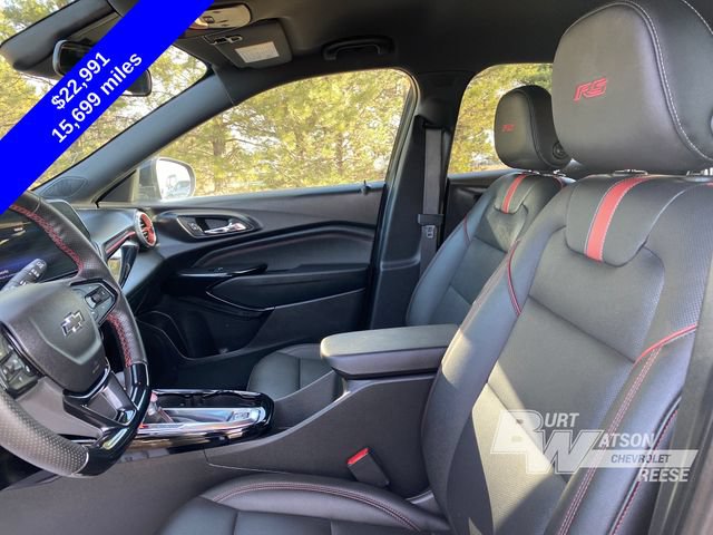 Certified 2025 Chevrolet Trax RS FWD image 11