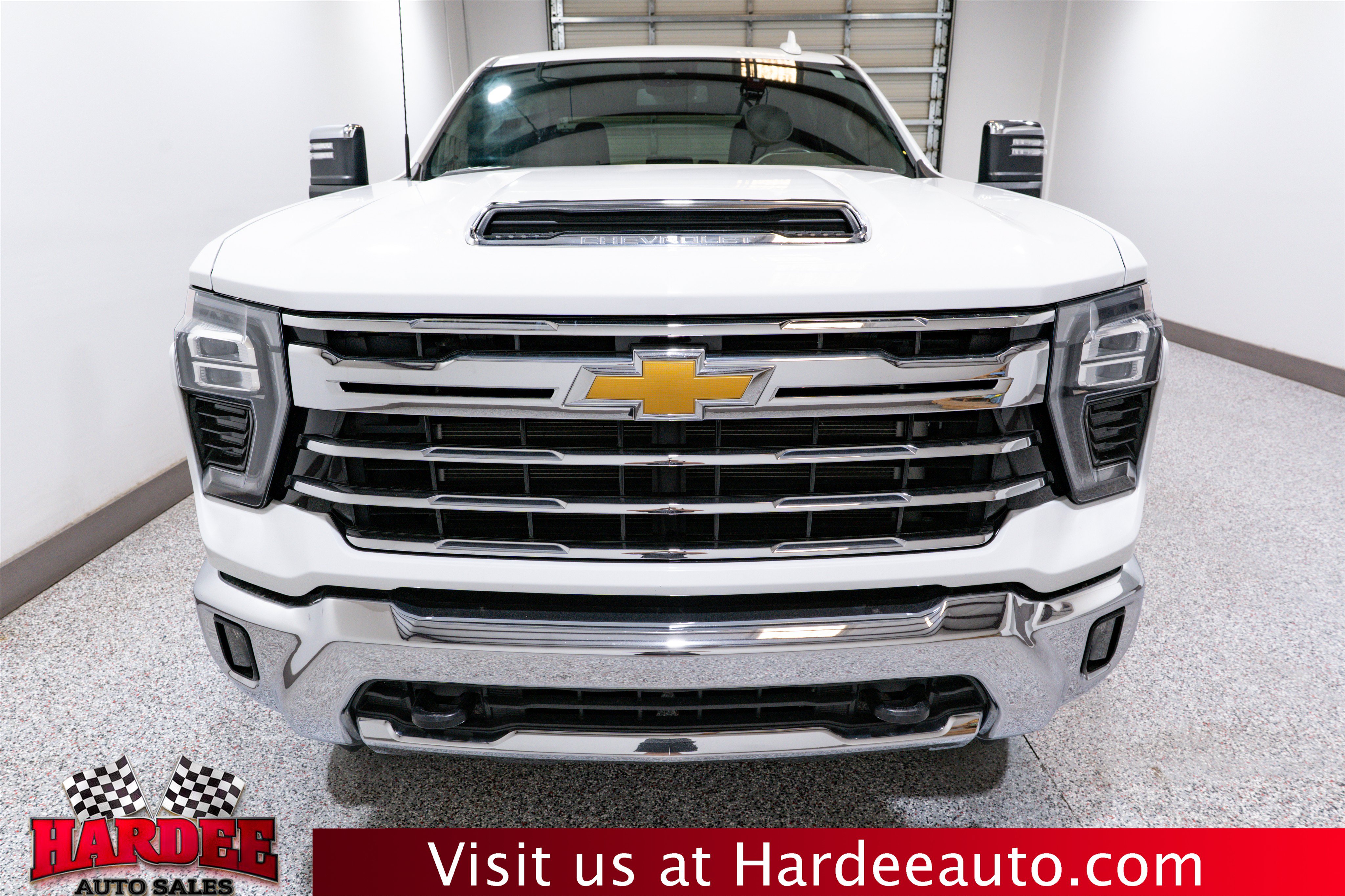 Used 2024 Chevrolet Silverado 2500 LTZ w/ LTZ Convenience Package AWD/4WD image 7