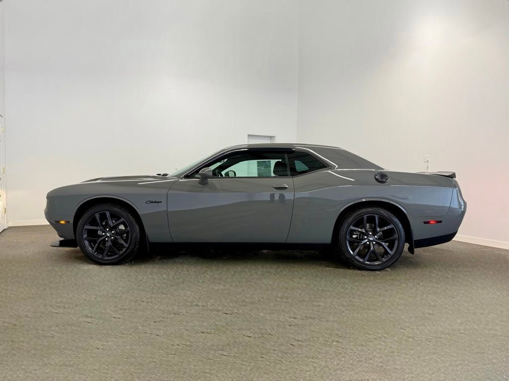 Used 2023 Dodge Challenger SXT w/ Blacktop Package image 1