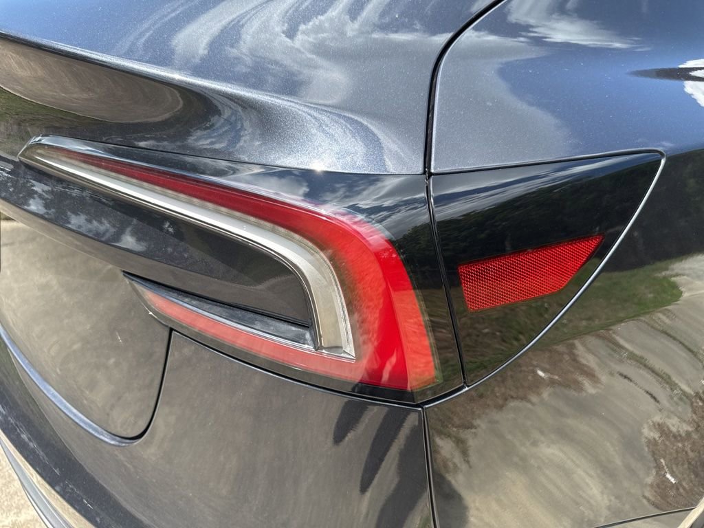 Used 2025 Tesla Model 3 Long Range RWD image 11
