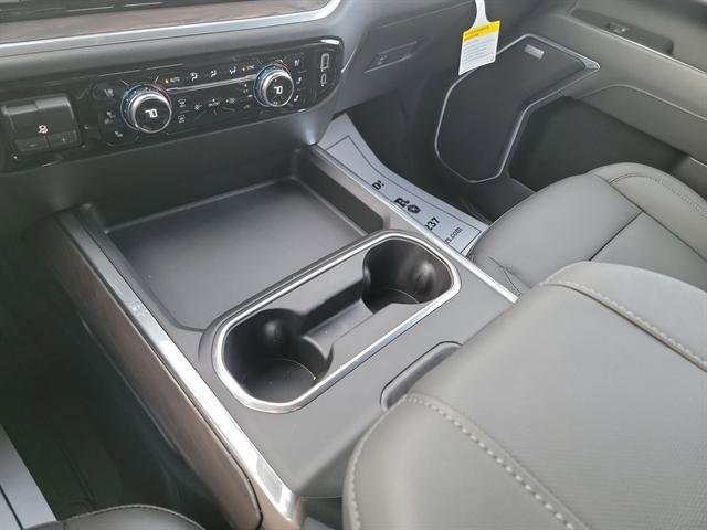 New 2026 GMC Sierra 3500 SLT w/ SLT Premium Package image 21