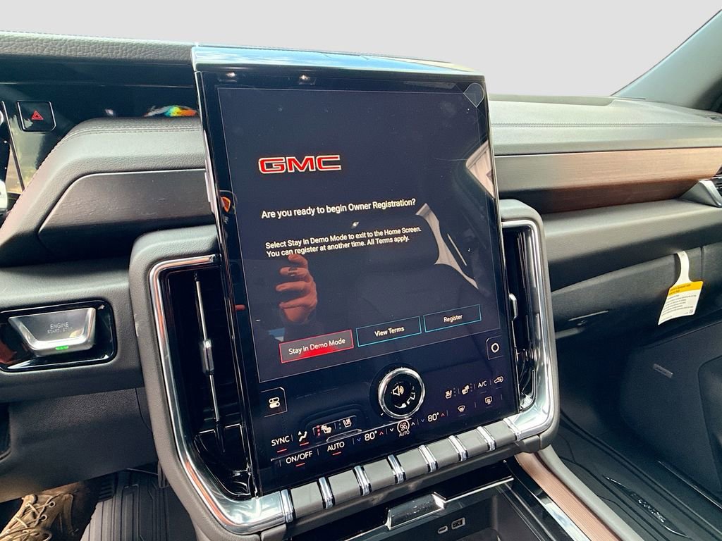 New 2026 GMC Yukon Denali w/ Sun & Power Step Package image 15