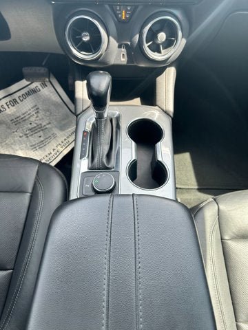 Used 2019 Chevrolet Blazer LT w/ Sun and Wheels Package FWD image 9
