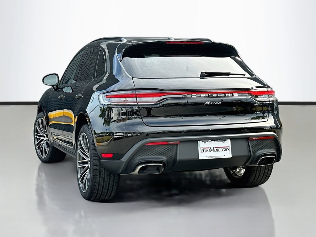 New 2026 Porsche Macan AWD/4WD image 3