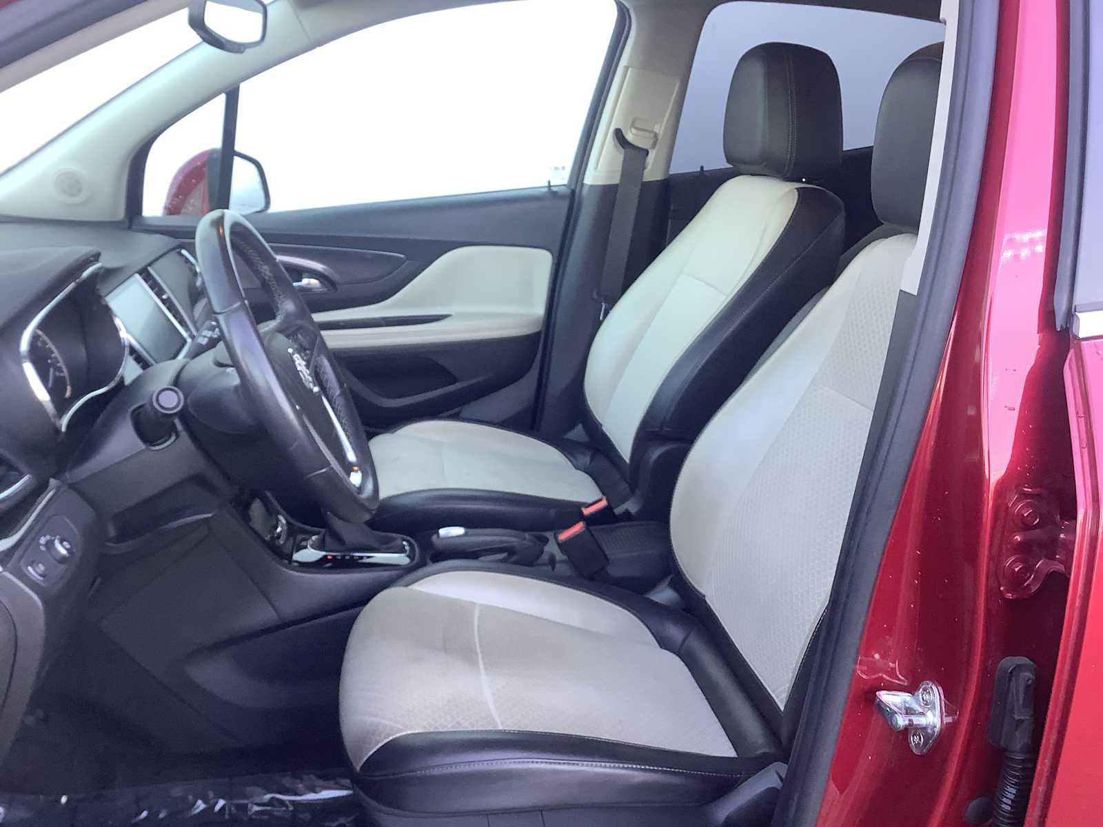 Used 2019 Buick Encore Preferred w/ Safety Package image 10
