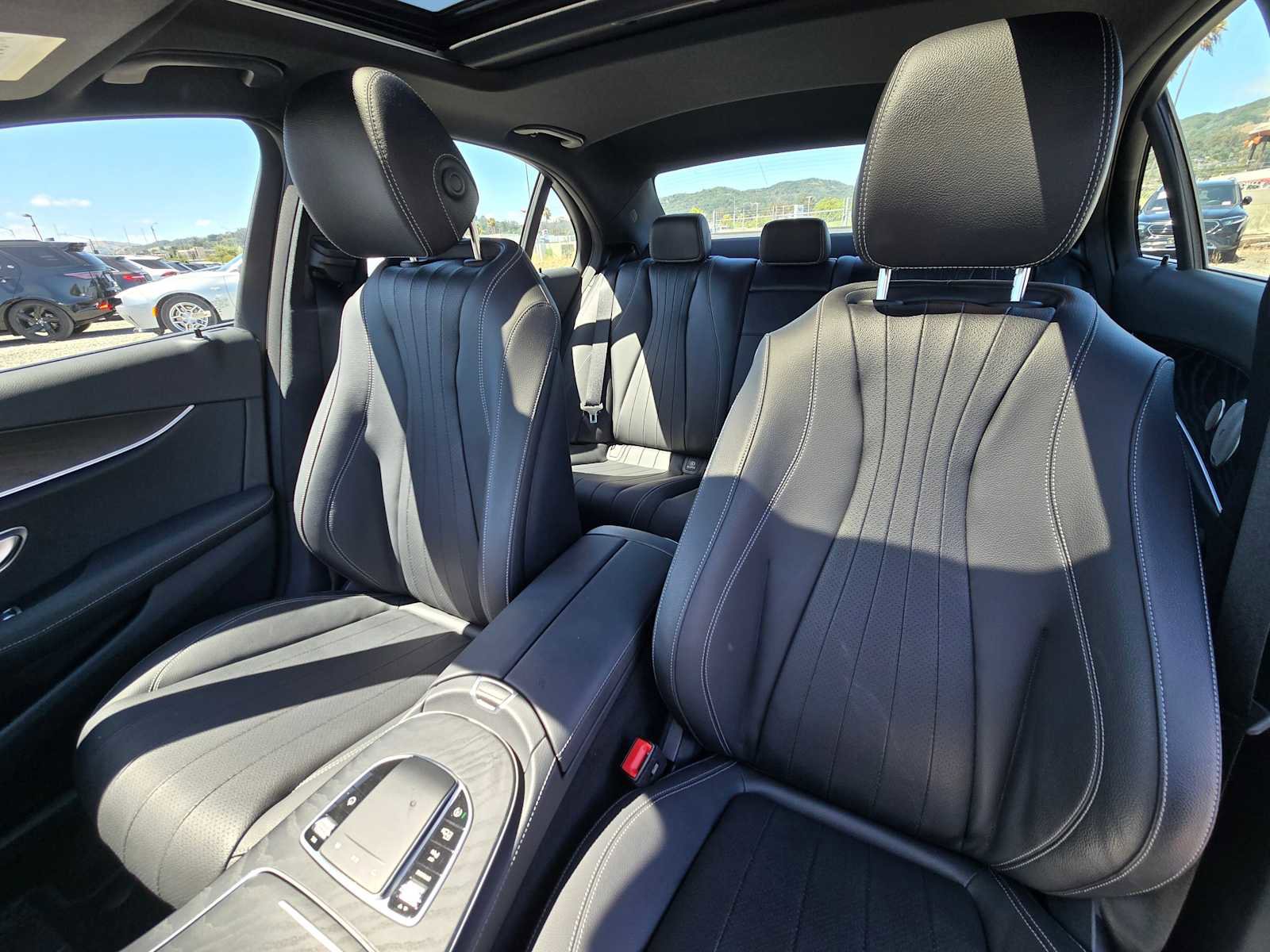 Used 2023 Mercedes-Benz E 350 Sedan image 21
