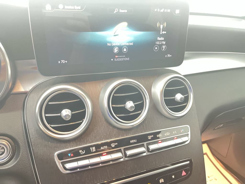 Used 2022 Mercedes-Benz GLC 300 4MATIC image 10