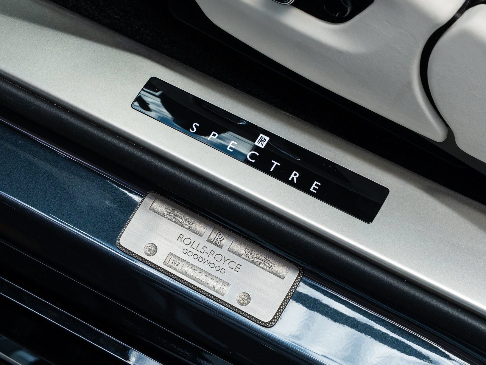 Used 2024 Rolls-Royce Spectre w/ Spectre Launch Package AWD/4WD image 26