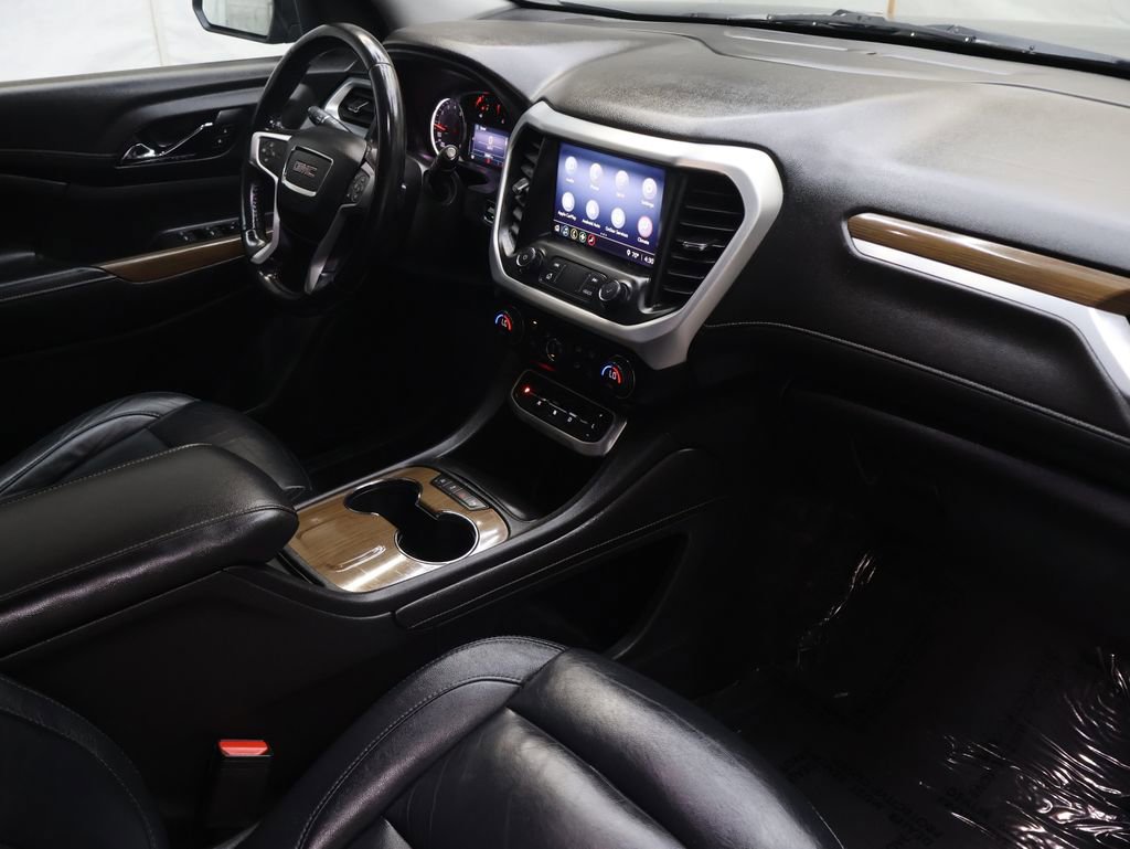 Used 2020 GMC Acadia SLE FWD image 11