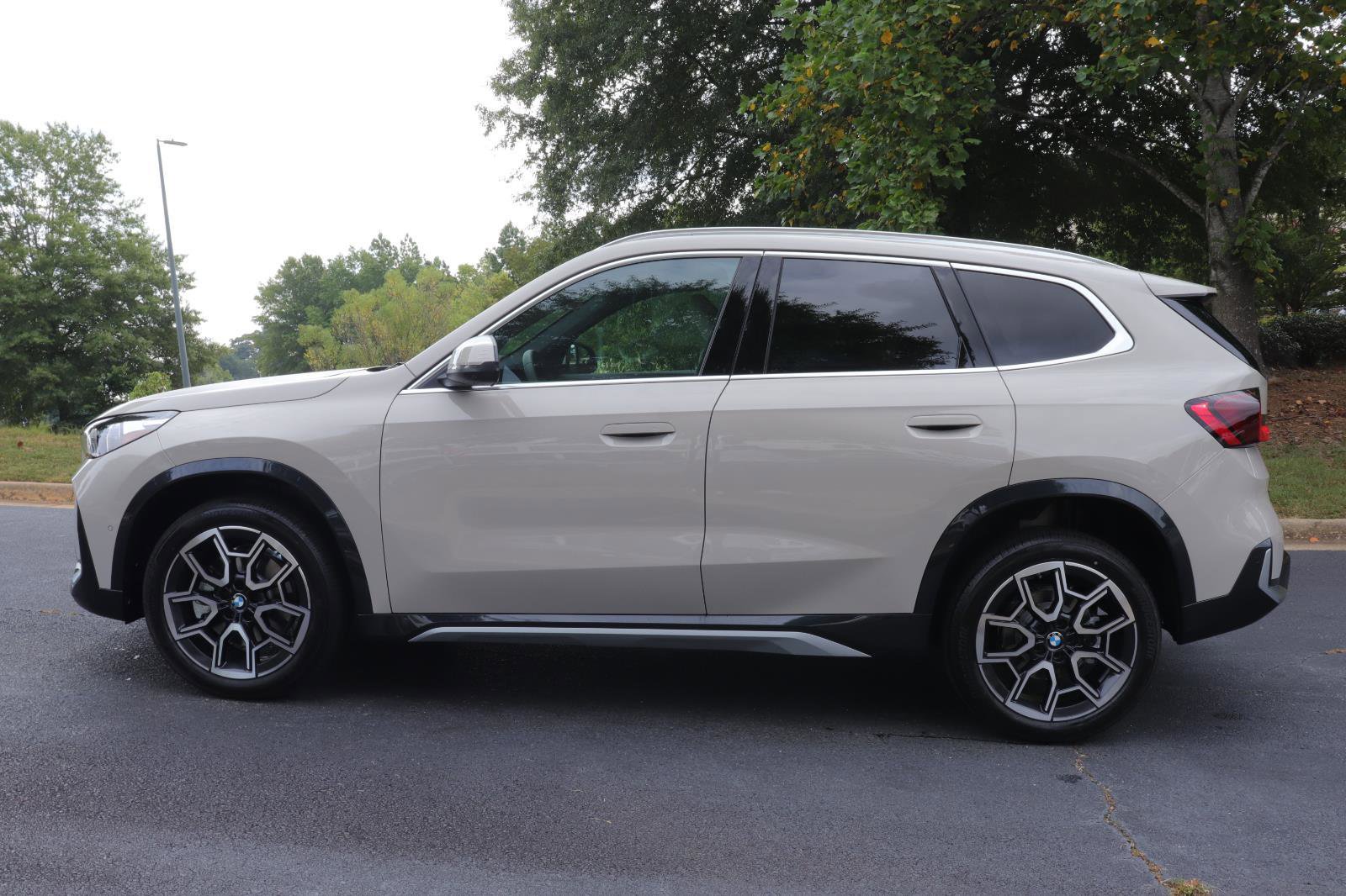 New 2026 BMW X1 xDrive28i w/ Technology Package image 4