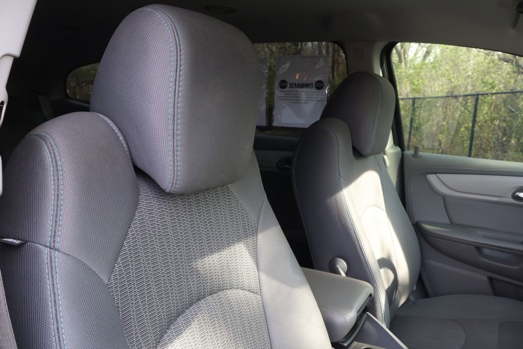 Used 2016 Chevrolet Traverse LS image 39