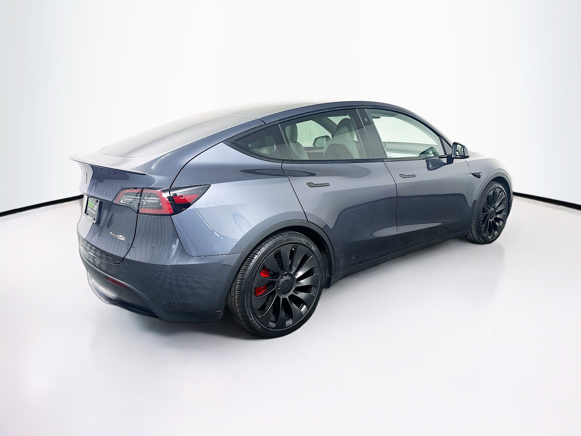 Used 2023 Tesla Model Y Performance image 9