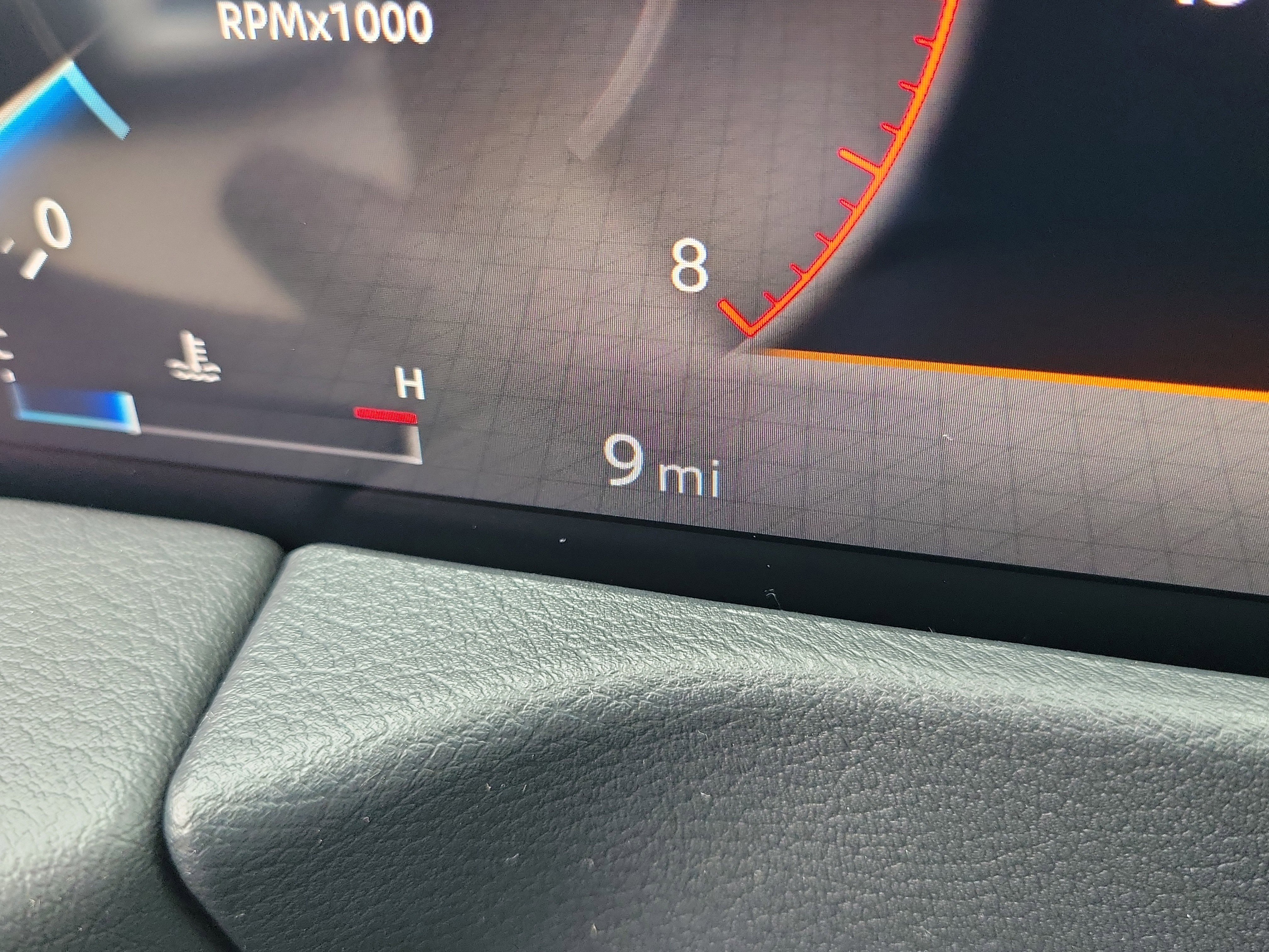 New 2026 Nissan Armada SV image 25