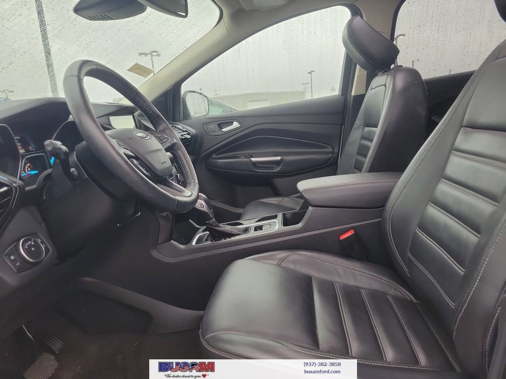 Used 2019 Ford Escape Titanium image 11