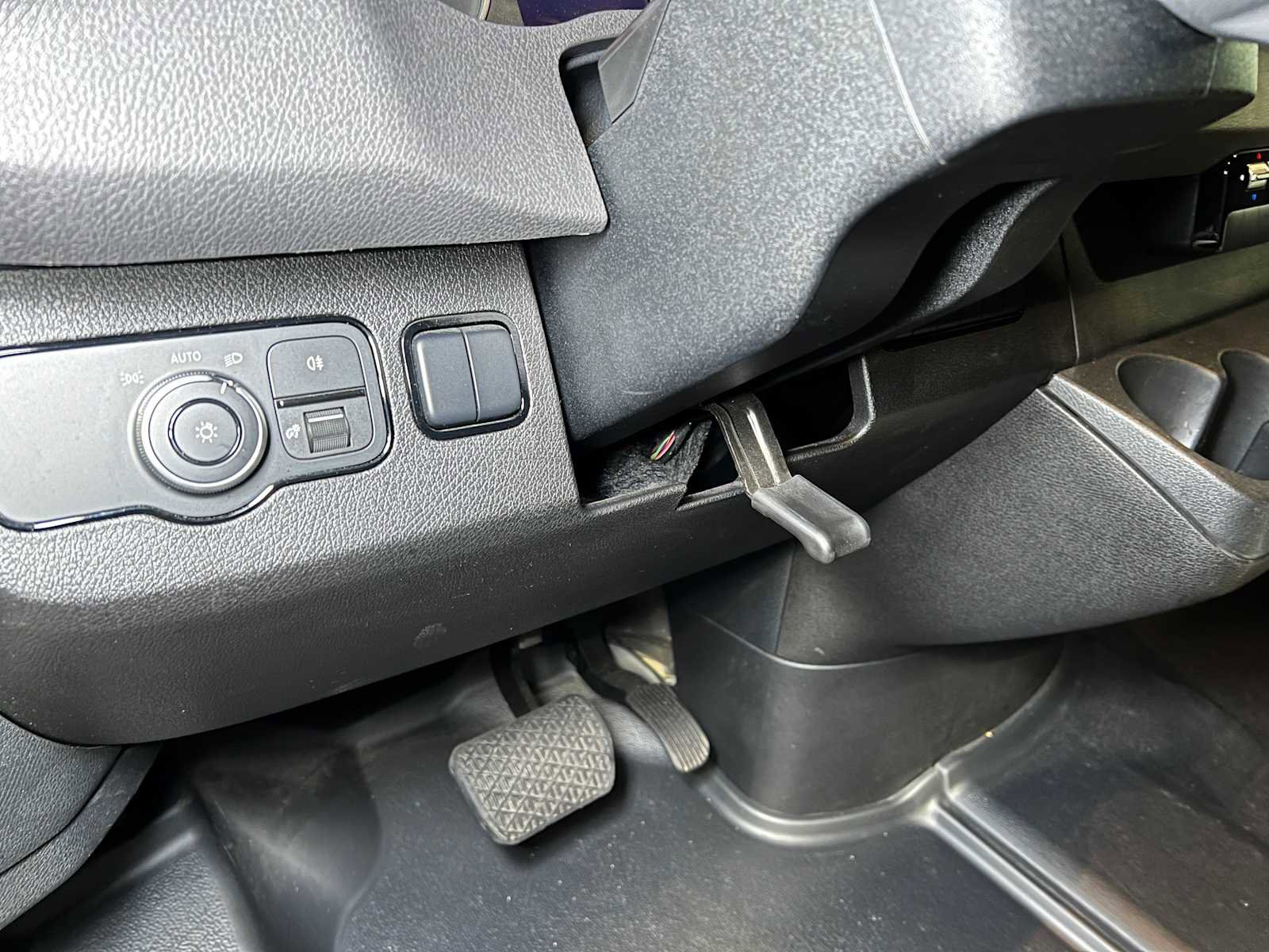 Used 2025 Mercedes-Benz Sprinter 2500 image 23